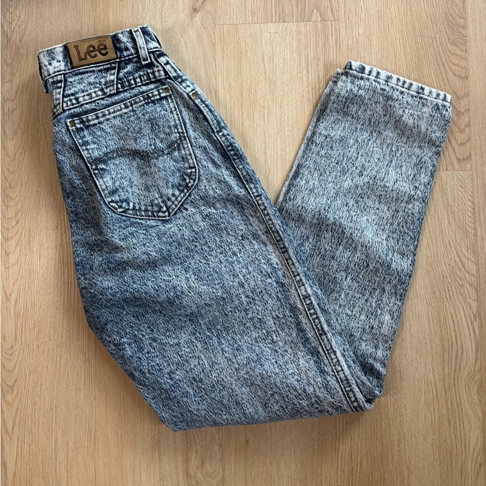 Lee High-Rise Women's Acid Wash 80s Mom Jeans